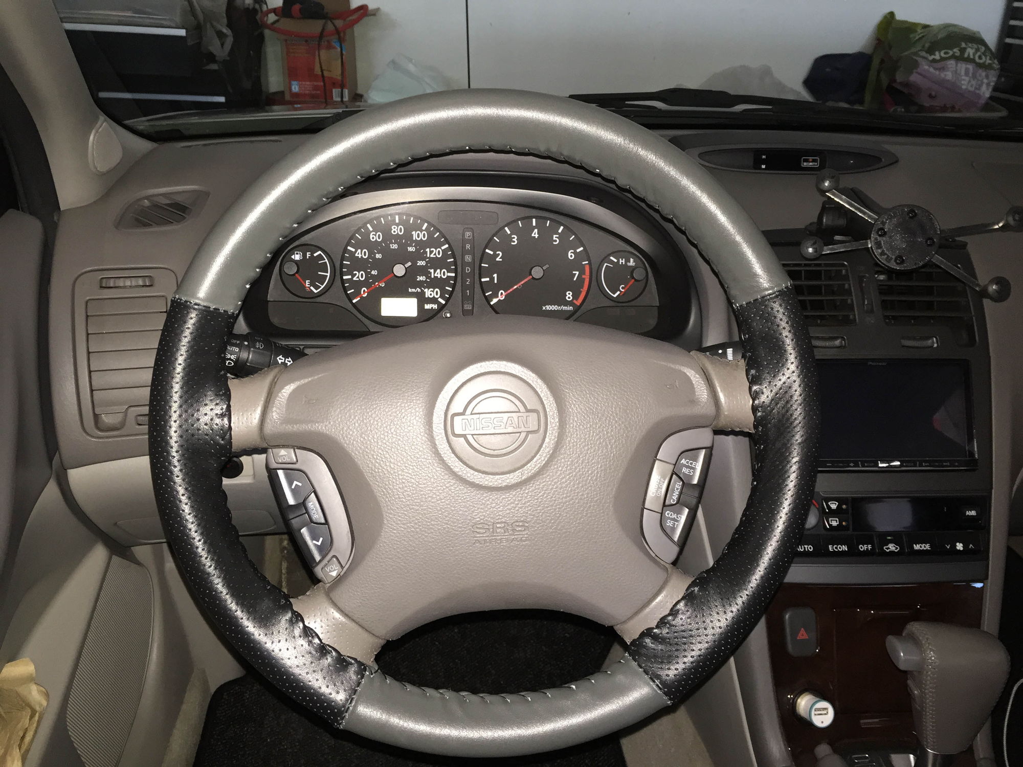 Nissan maxima steering wheel size