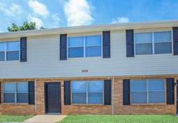 Image of Lexington Village in Clarksville, TN