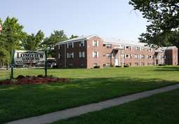 Image of Longview Gardens Apartments in Levittown, PA