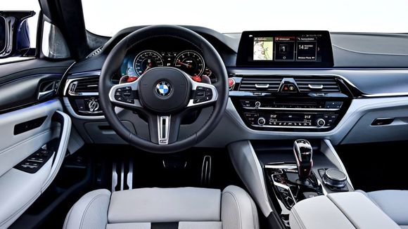 2018 BMW M5