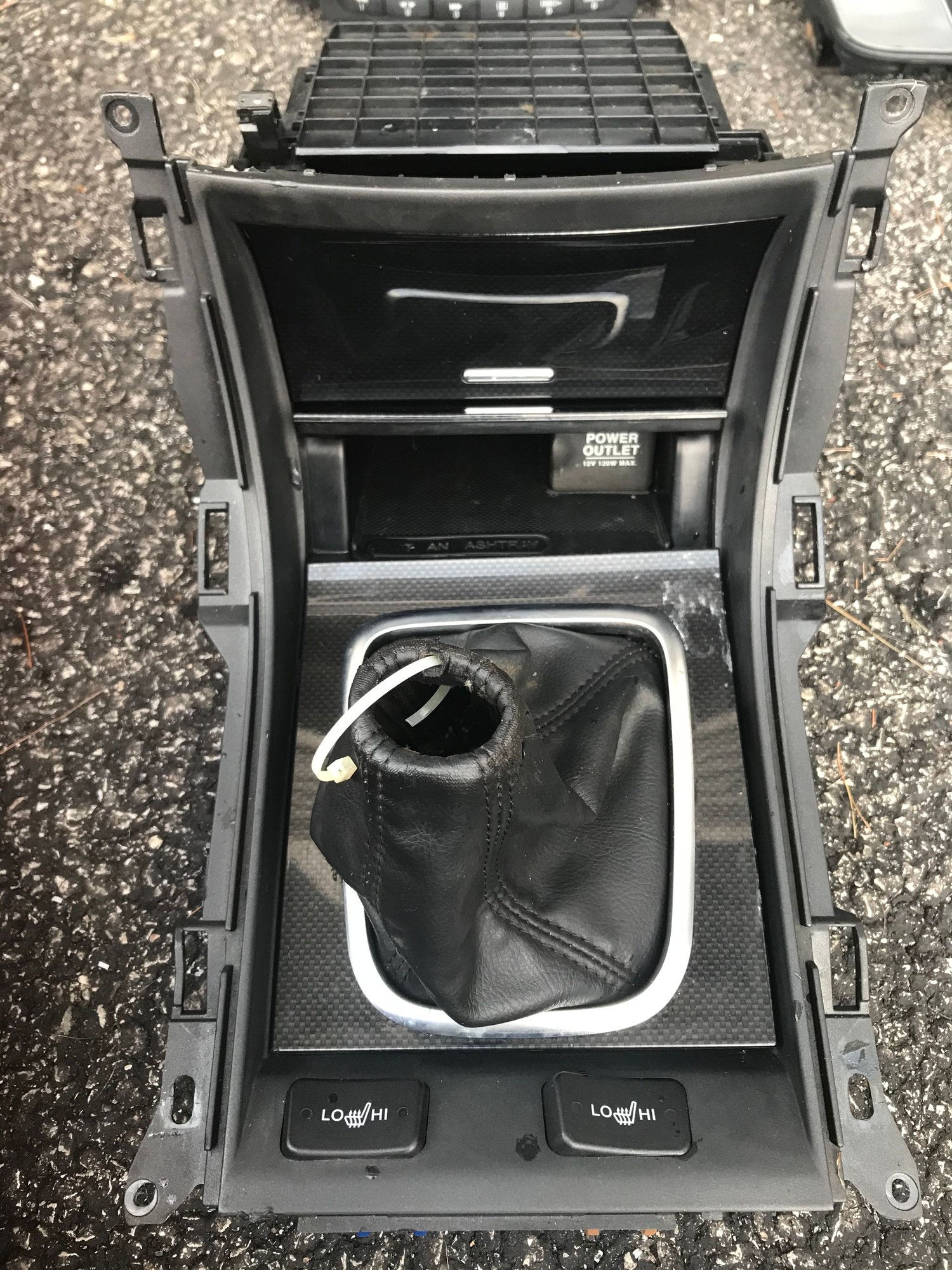 2006 Acura TL - CLOSED: Parting out 2006 Manual TL w/Navigation - Westmont, IL 60559, United States