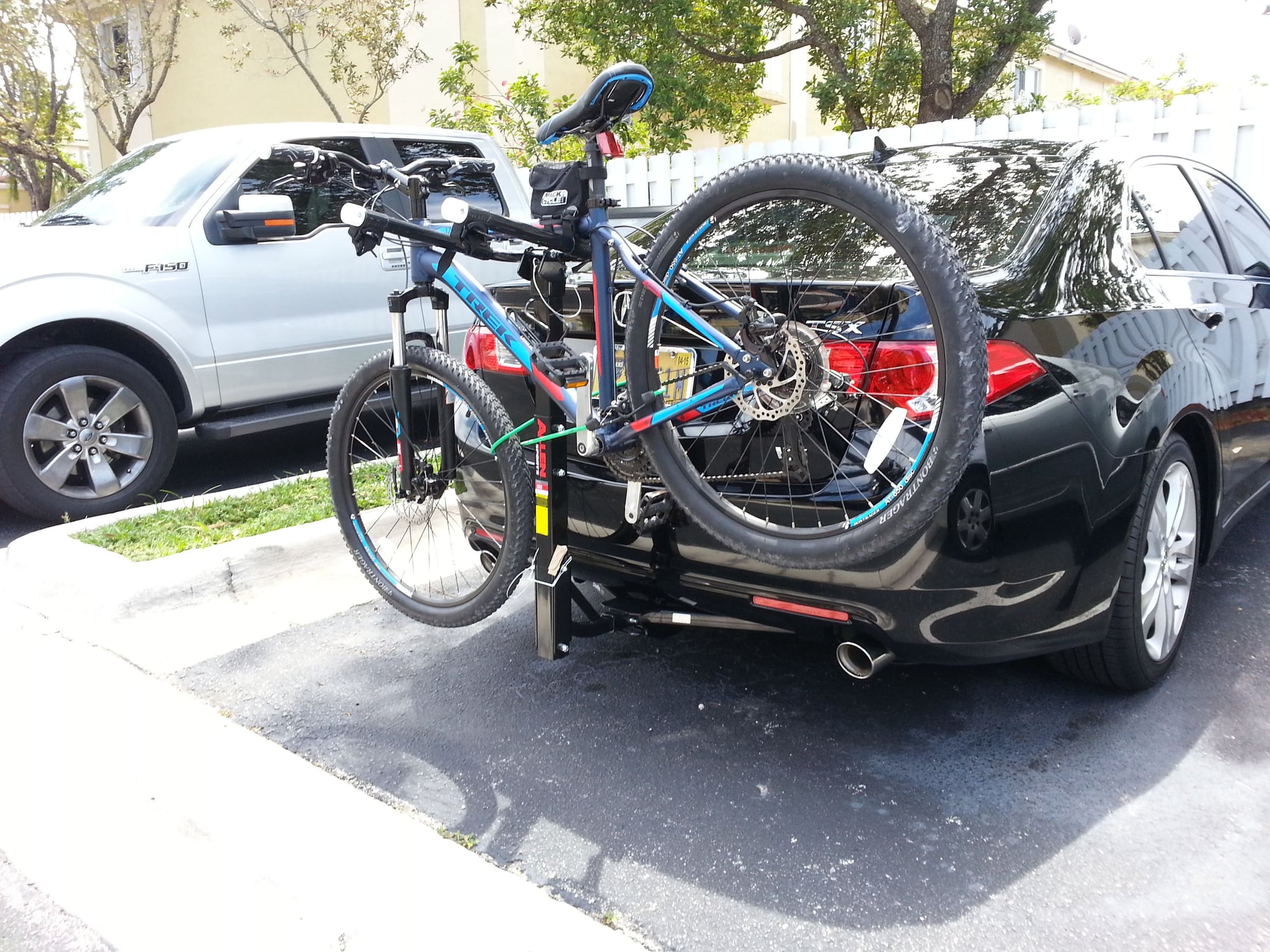 acura tsx bike rack