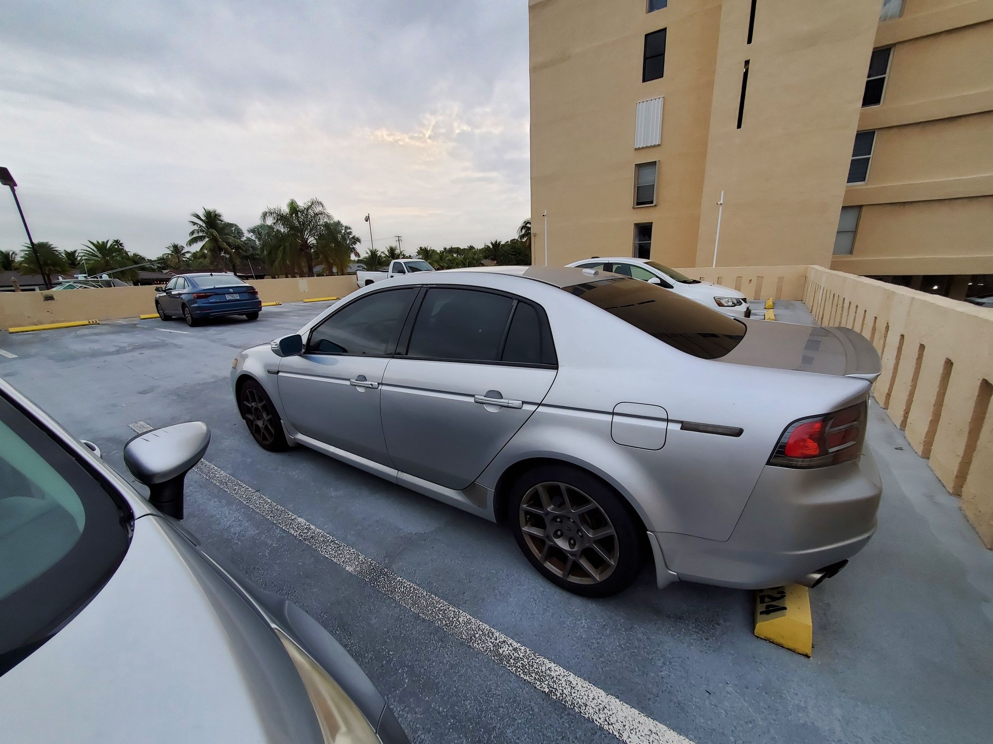 2007 Acura TL - FS: 2007 Acura TL Type-S - ASM - 191k miles - Miami, FL - Used - VIN 19UUA76537A002180 - 190,916 Miles - 6 cyl - 2WD - Automatic - Sedan - Silver - North Miami, FL 33181, United States