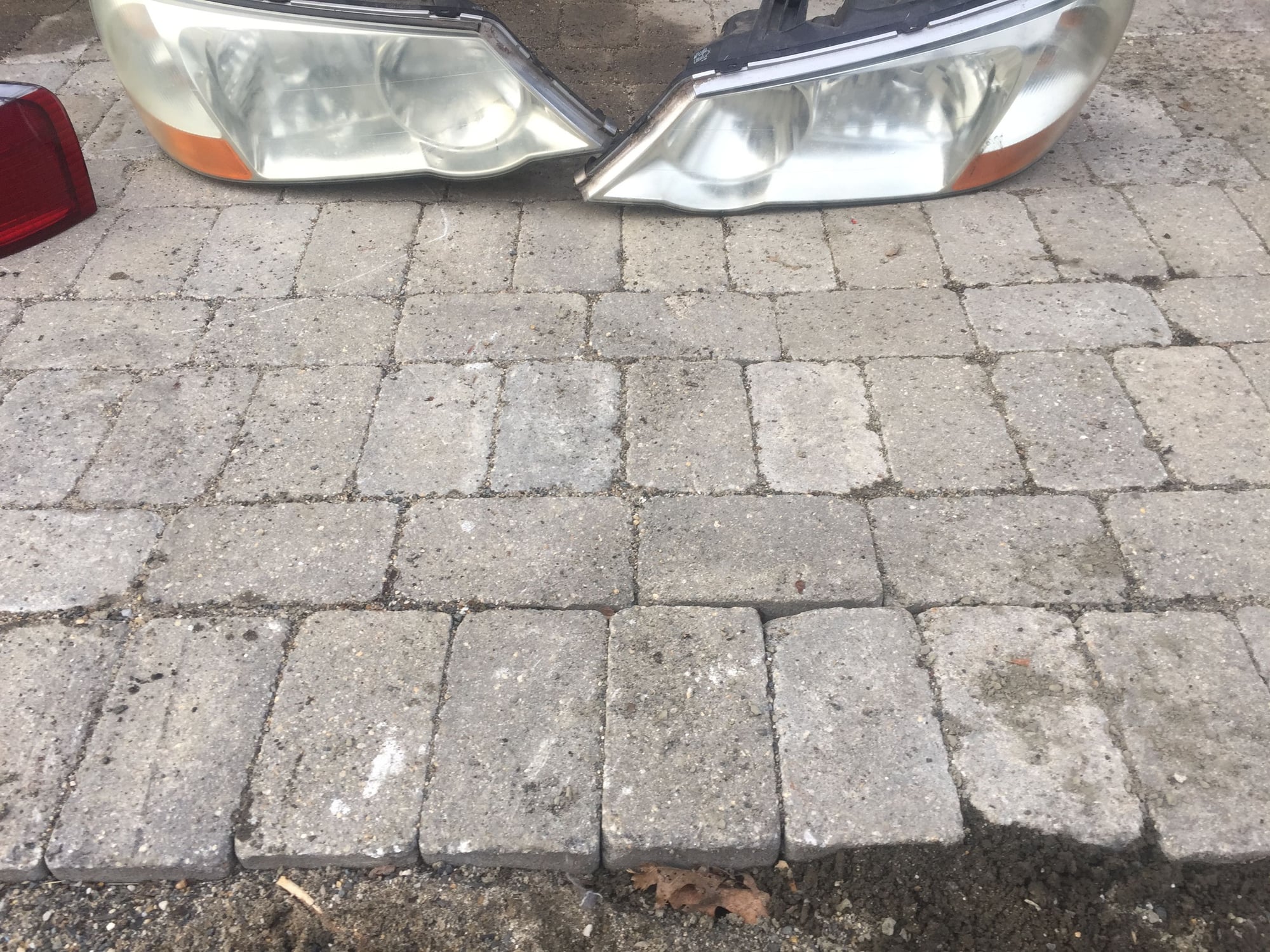 Lights - FS: Acura TL type s 2003 headlights and tailights - Used - 2002 to 2003 Acura TL - 1999 to 2003 Acura TL - Morris, CT 06763, United States
