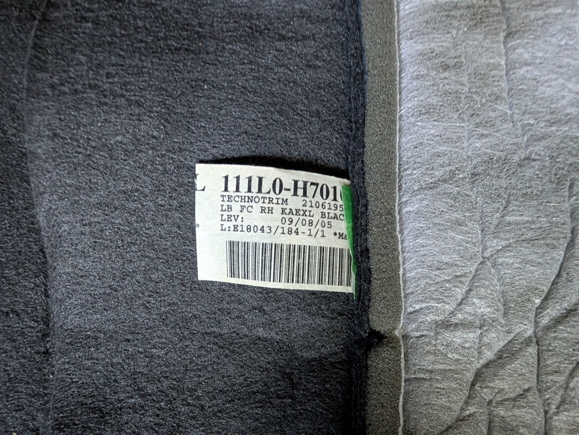 Interior/Upholstery - Free + Shipping Original OE Torn 2006 Acura TL Passenger Front Seat Cover Ebony Black - Used - 2004 to 2008 Acura TL - Willow Grove, PA 19090, United States