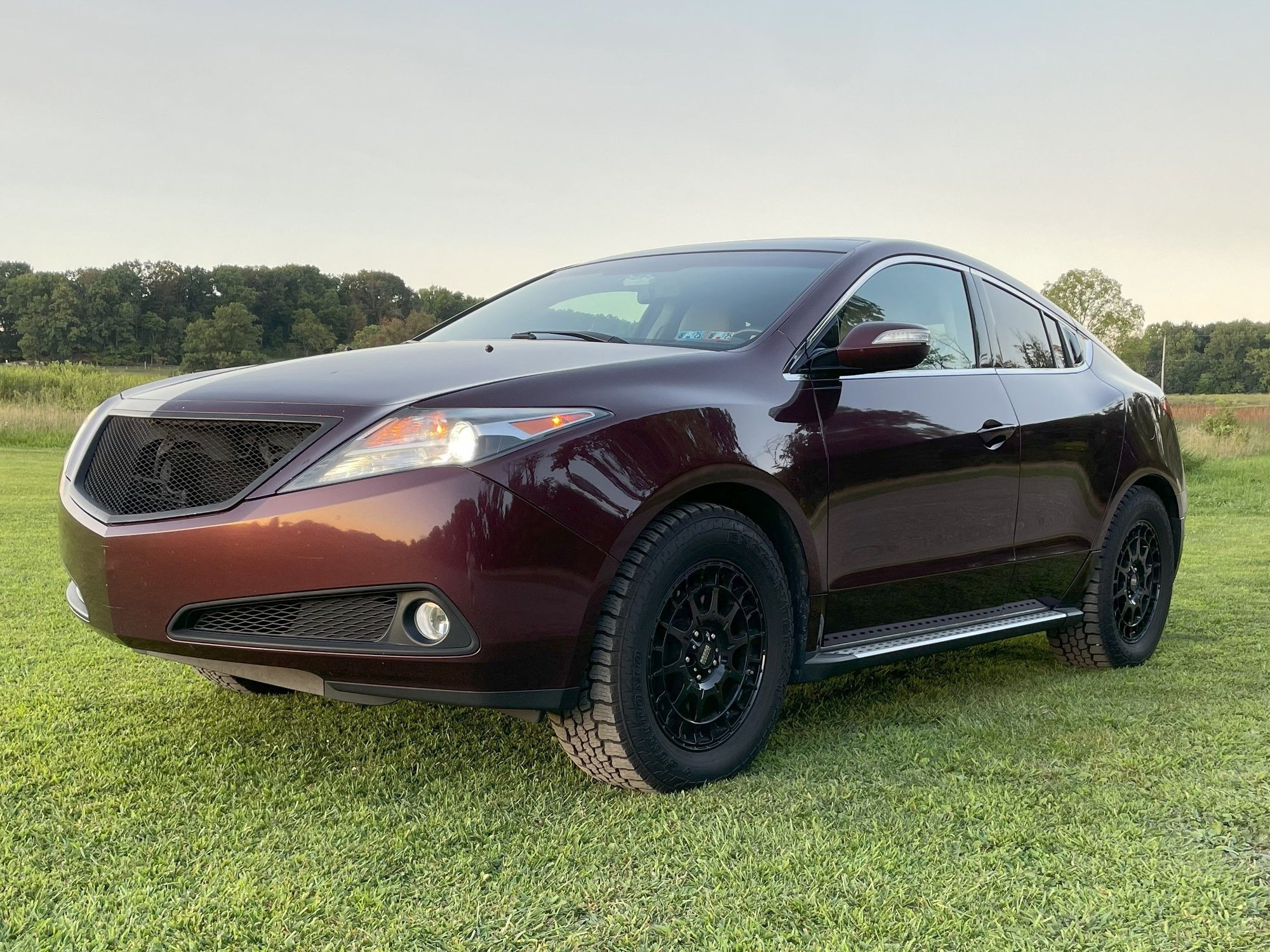 2010 Acura ZDX - FS: 2010 Acura ZDX with Technology Package - Used - VIN 2HNYB1H47AH502392 - 124,000 Miles - 6 cyl - AWD - Automatic - SUV - Red - Berwyn, PA 19312, United States