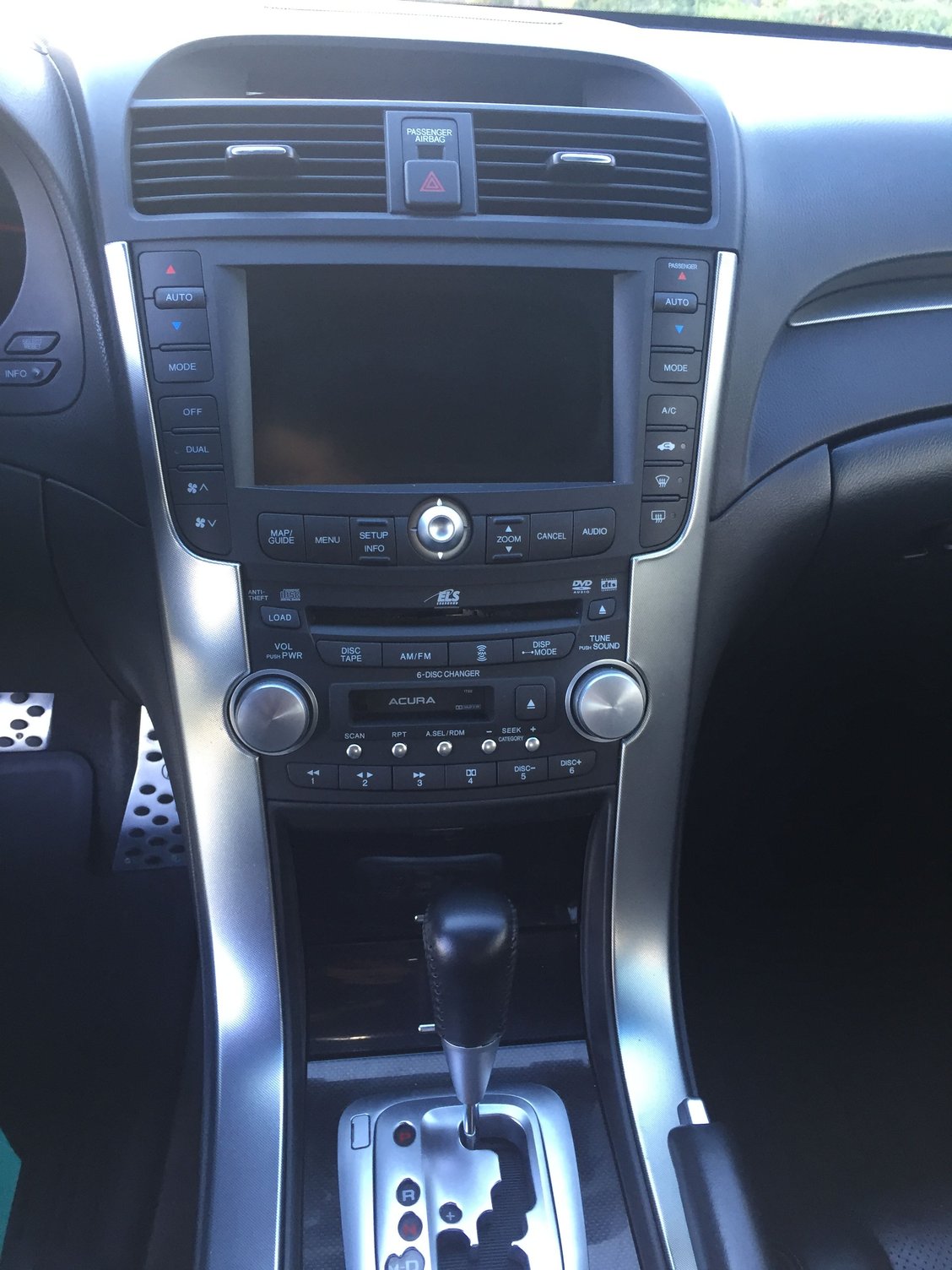 2006 Acura TL - SOLD: 2006 TL with Navigation - Used - VIN 19UUA66256A051170 - 144,000 Miles - 6 cyl - 2WD - Automatic - Sedan - White - Wichita, KS 67203, United States