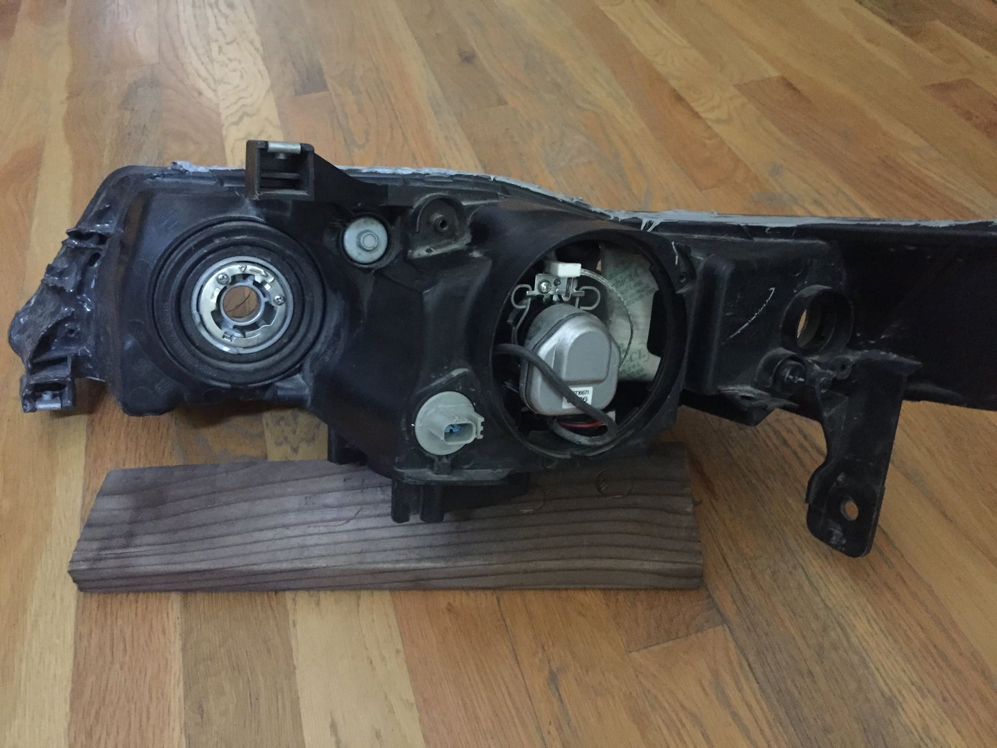 Lights - FS: Acura TL-S Headlights - 3rd Gen, 2004-2008 - Used - 2004 to 2008 Acura TL - Denver, CO 80209, United States