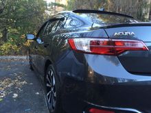 I love emblems so i was a little disappointed that the ilx did not have the ACURA emble