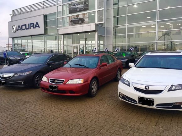 Took my car to the dealership to pick up a part today and my car practically fits right in with the newer Acura's haha. When you pamper these cars and treat them right, they're timeless.