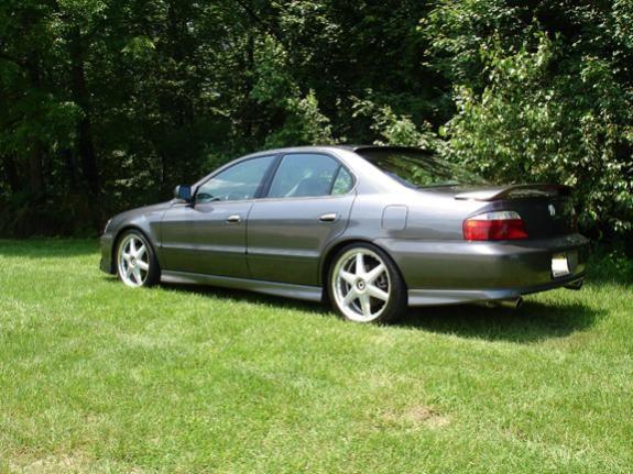 Memmorrrriiieeeesssss.....My old 2003 TLS sitting on 19 inch Racingharts...... RACINGHART03