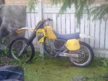 Suzuki RM 125 Techosel edition  1985. This beauty i found from Local landfill..One guy was dropping it there. I have all parts to put it together...Only piston is broken but new one is coming on next week.