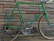 C’mon, it’s green!  And it has a really nice GB stem. 