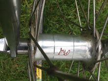 Phil Wood. 
Kinda annoyed because the tandem parts in my spare parts bin include some NOS tandem specific Campy hubs. But I see no reason to swap out Phil Woods. 