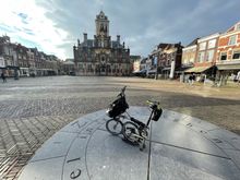 My favourite city in the Netherlands, Delft. This is the Delft Town Hall. 