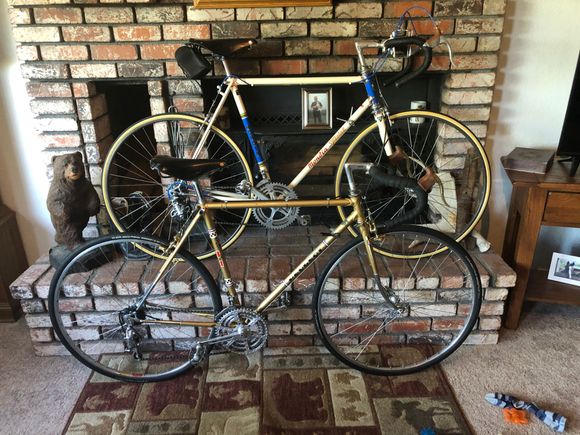 Sitting with my ‘71 Mondia Special 