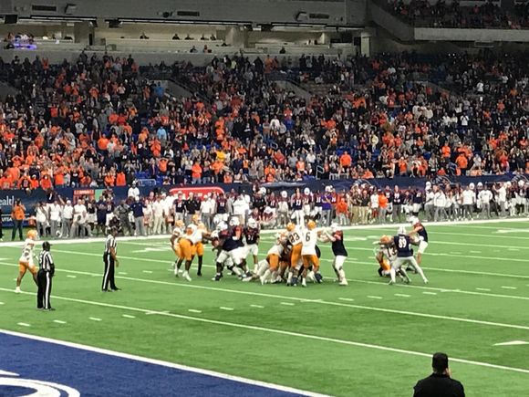 Last second field goal UTSA 24-21 over UTEP aka El Paso. This Friday to the conference USA championship game against North Texas. I will be there at the Alamodome. Better seats this time 50 yard line. UTSA doing great for a young program starting in 2009