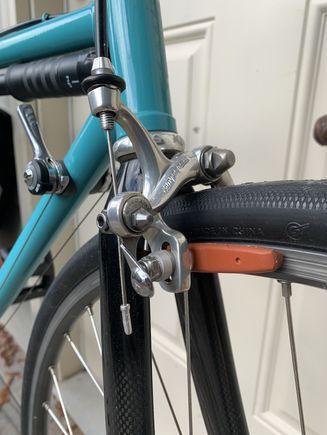 Nice brakes but they need the Campi block holders.  
