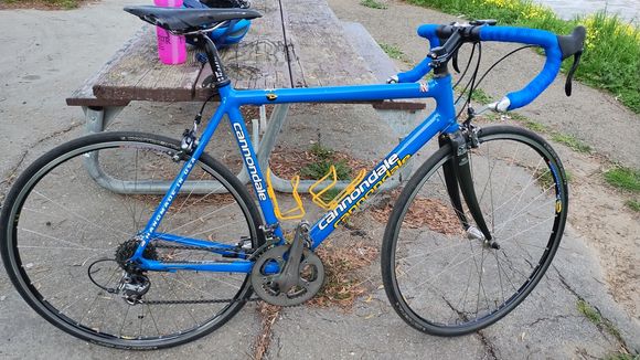 My faithful old CAAD7, this is a spectacular bike to ride.