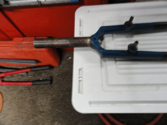 Steerer tube is about 5-1/2"