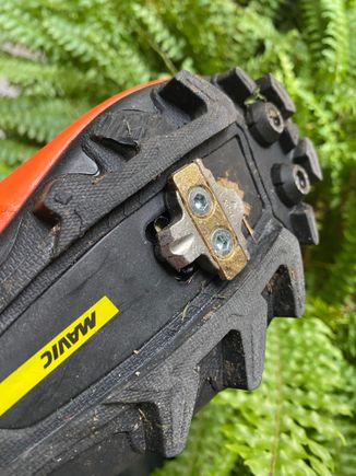 Shaved down inside lug on Mavic Crossmax Elite to fit Favero Assioma SPD conversion