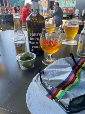 White port
Tonic
Lime