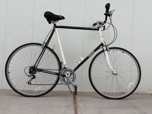70 awesome centimeters of 80s Japanese hi-ten steel.