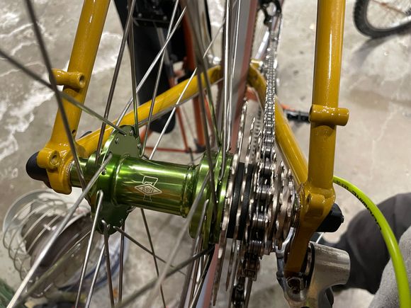 Rivendell branded Suzzee hub