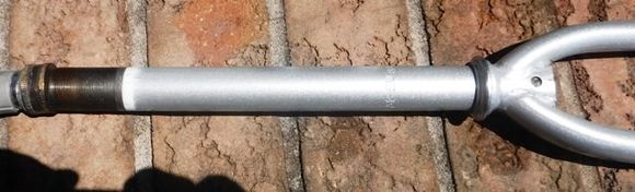 Rear steerer tube area
