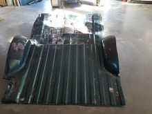 rear floor pan from 97 jimmy 4dr