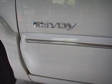 SSL11784 envoy badge on both doors and lift gate