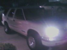 Garage - white stalion