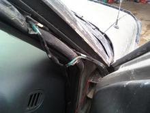 Heres my wiring due to requests.  I know its not the proper way to run wires but it works and I didnt have to drill any holes in my roof.