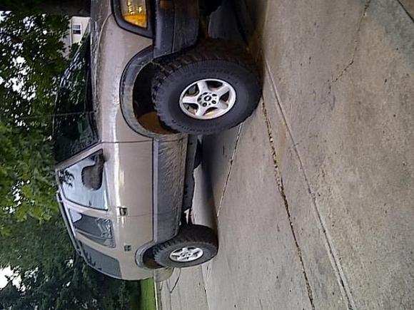 33's
