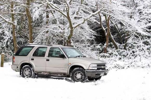 Blazer in the snow 1