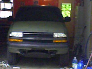 it fits, my parents are pissed its in thier garage