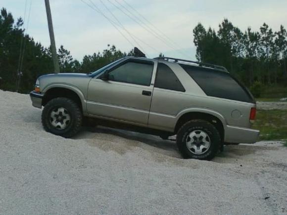little gravel pile