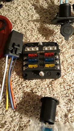 Fuse panel for new stuff, will be in center console,  and will be fed with 6 awg. All usb/cig lighter clusters will be fed with 14awg, opposed to factory 22awg. Future cb radio will use 12 gauge