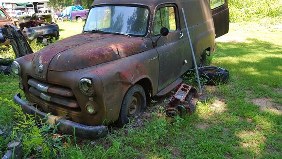 Barn finds are the coolest retromods