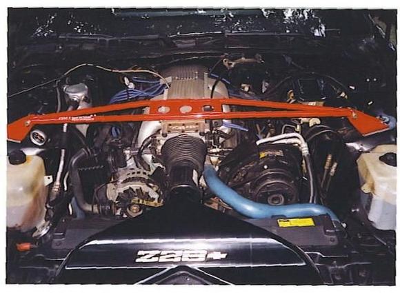 ENGINE PICTURE FRONT