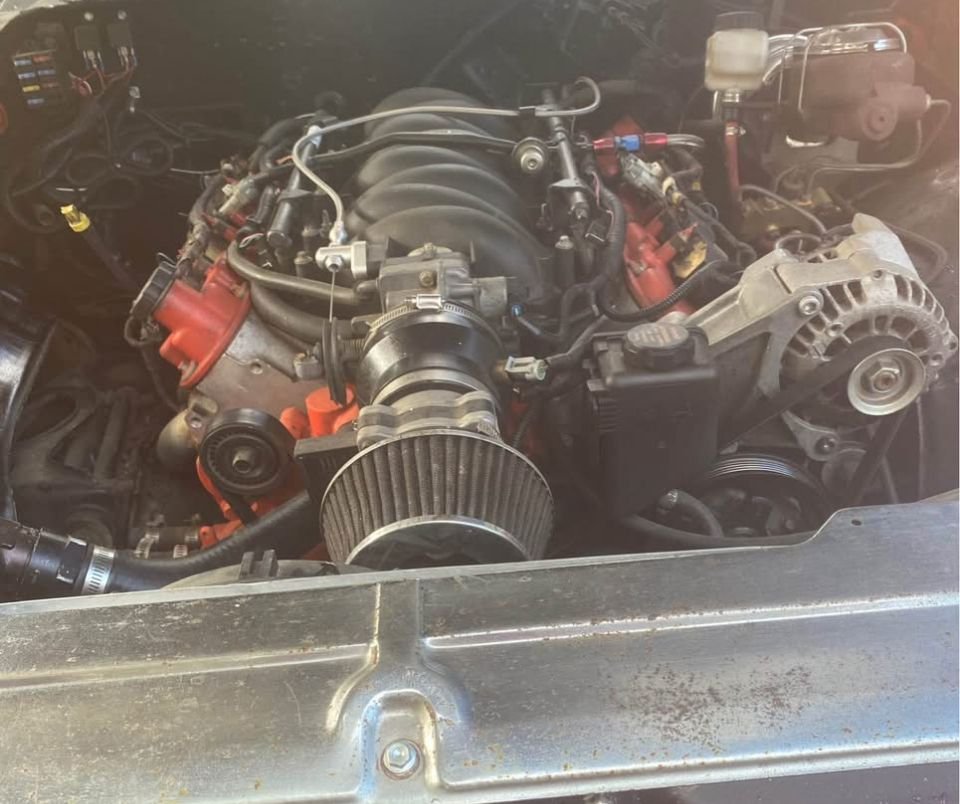 Z28 engine bay