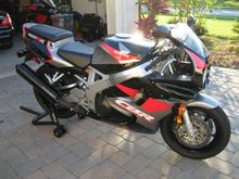 Good Example of good cared 1993 CBR-900RR