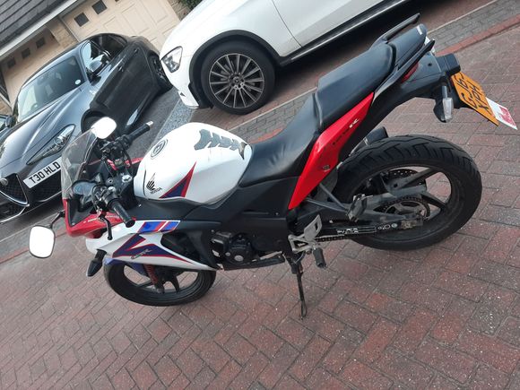 New bike for my work commute 125r