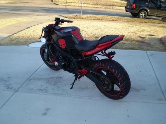 Spiked Bar Ends
Bar End Mirror
Tank Mounted Digital Speedo/GPS
Dented In Stunt Tank