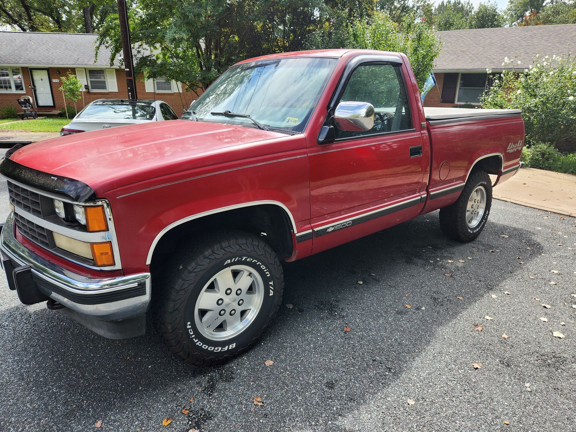 1989 Chevrolet K1500 - 1989 Chevrolet Silverado 4x4 Regular cab SWB - Used - VIN 1GCDK14K7KZ263341 - 113,000 Miles - 8 cyl - 4WD - Automatic - Truck - Red - Charlottesville, VA 22903, United States