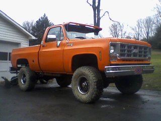 My '78 K/10. 3" body   4" suspension lift. 35x12.50 tires.