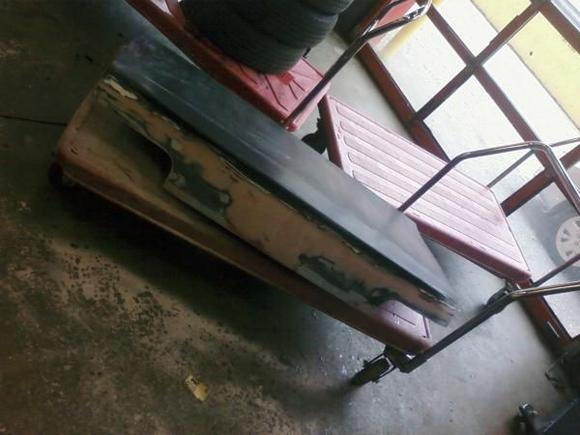 in the process of molding the spoiler to the trunk!