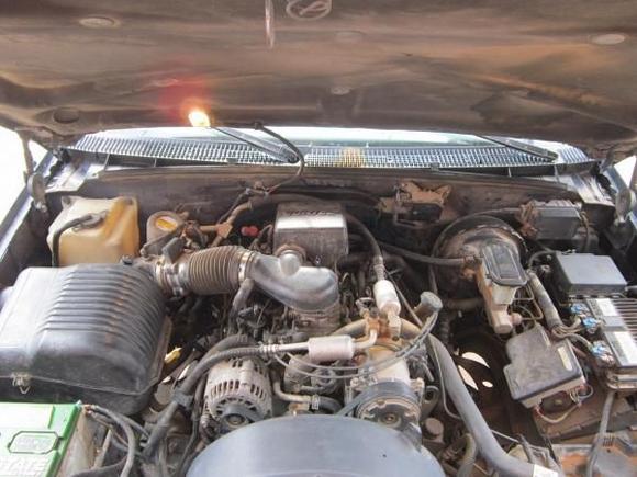 IMG 1429 5.7l Vortec Engine.