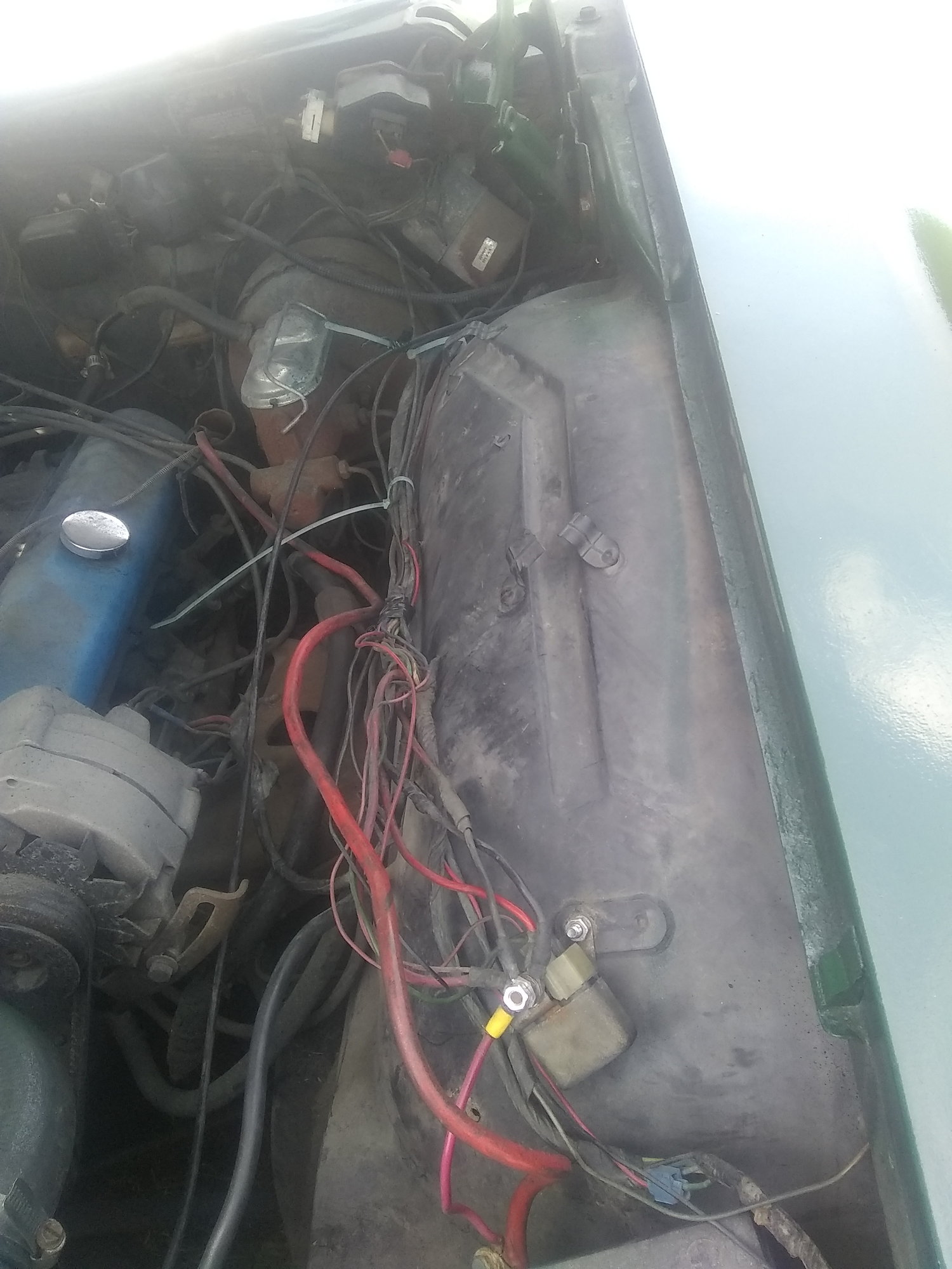 Excessive spark when connecting battery cables - ClassicOldsmobile.com Why Does My Battery Spark When I Connect It