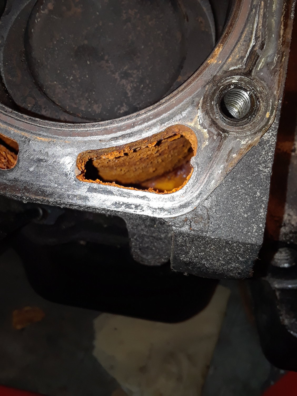 engine water jacket rust removal